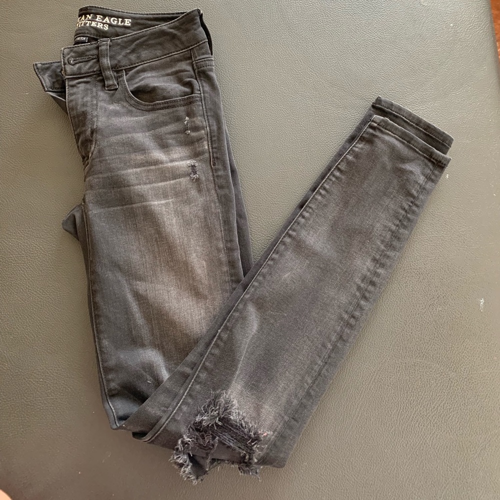 FLASH SALE!!! Distressed American eagle jeggings